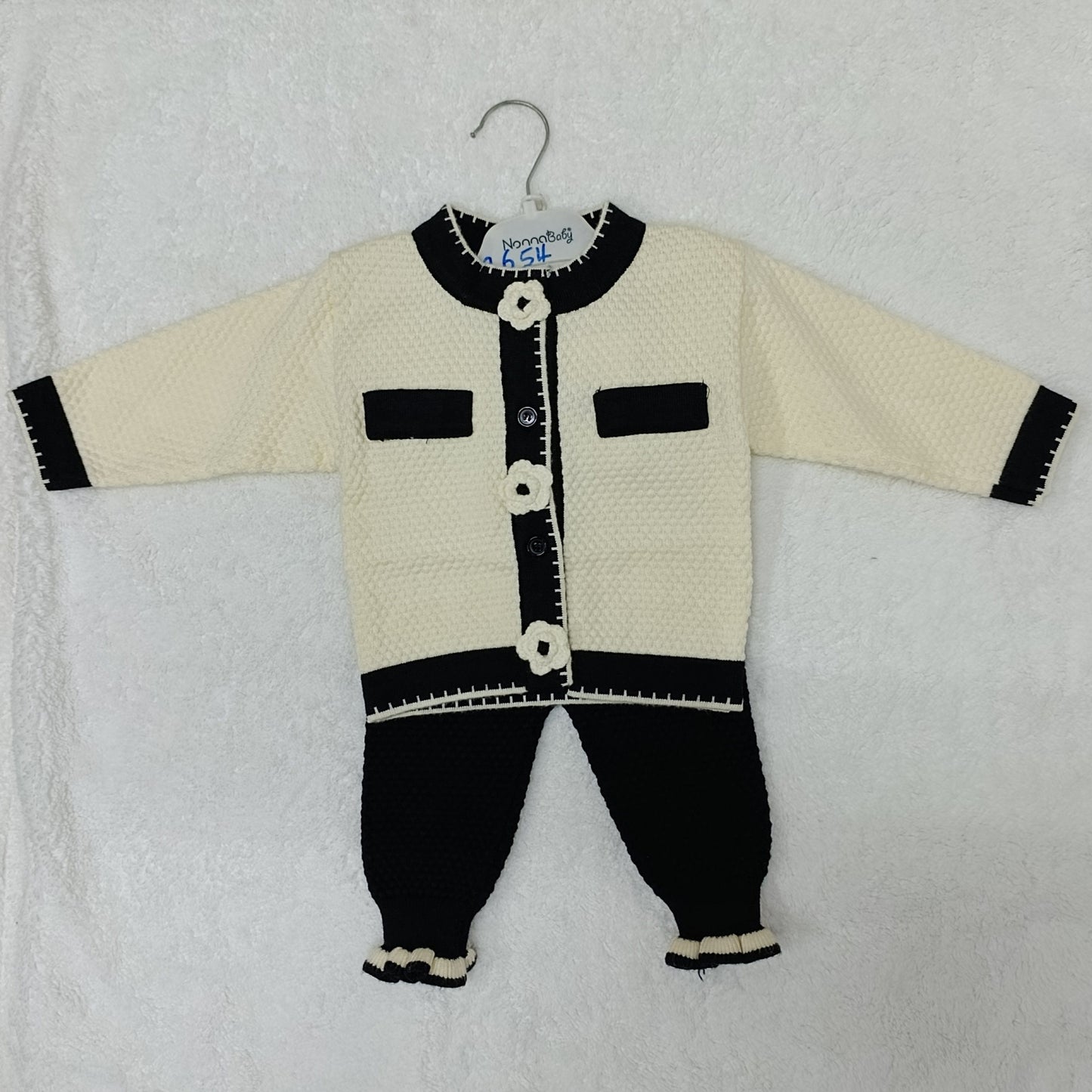 SUIT KNITTED