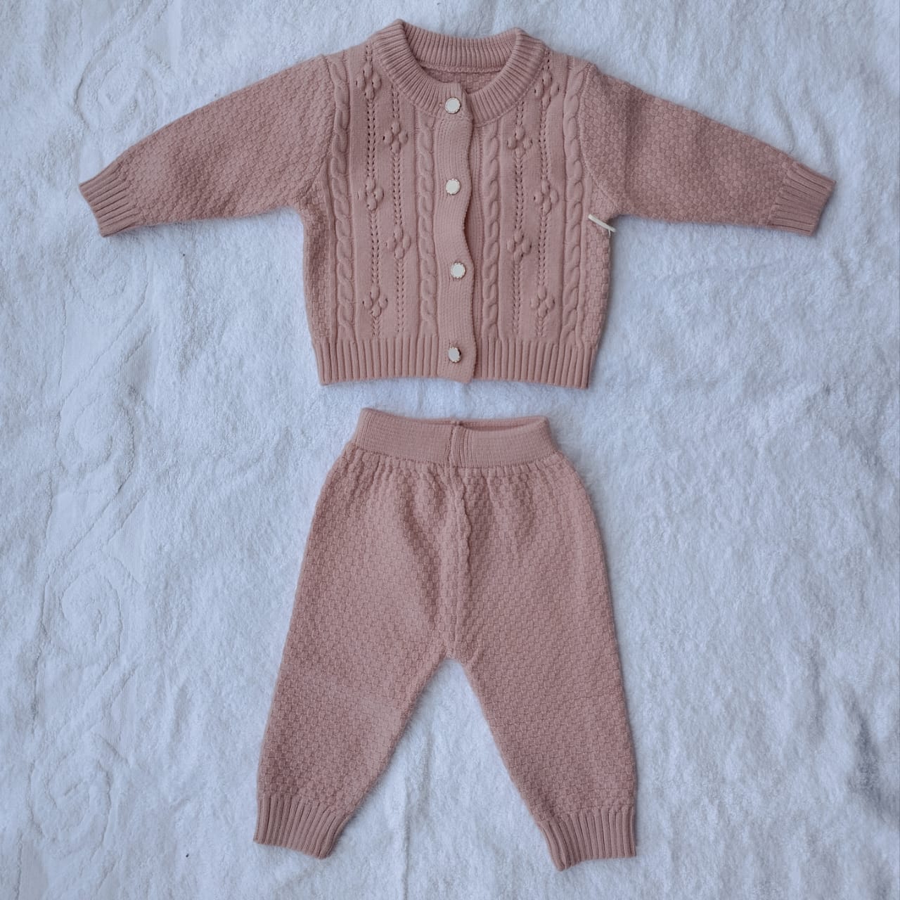 SUIT KNITTED