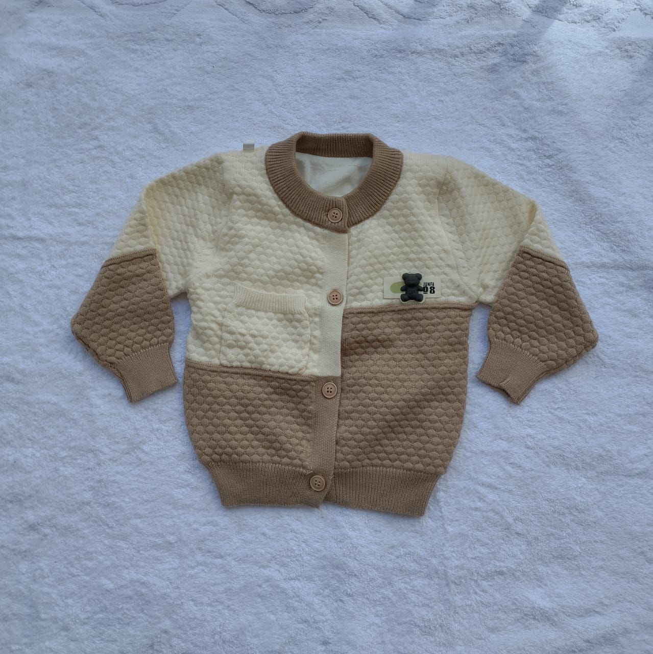 SWEATER (JUNFA)
