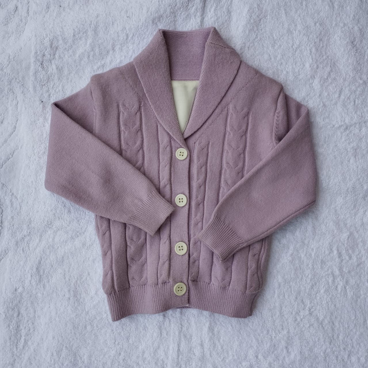 SWEATER V NECK (BUTTON)
