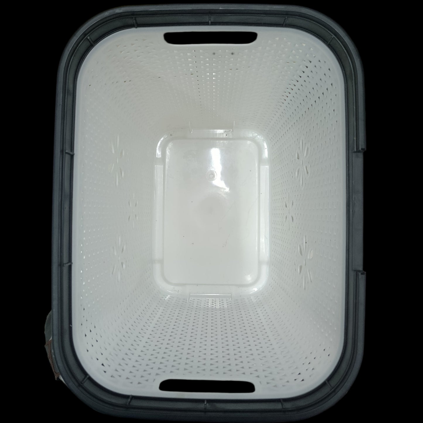 LAUNDRY BASKET SQ WHITE