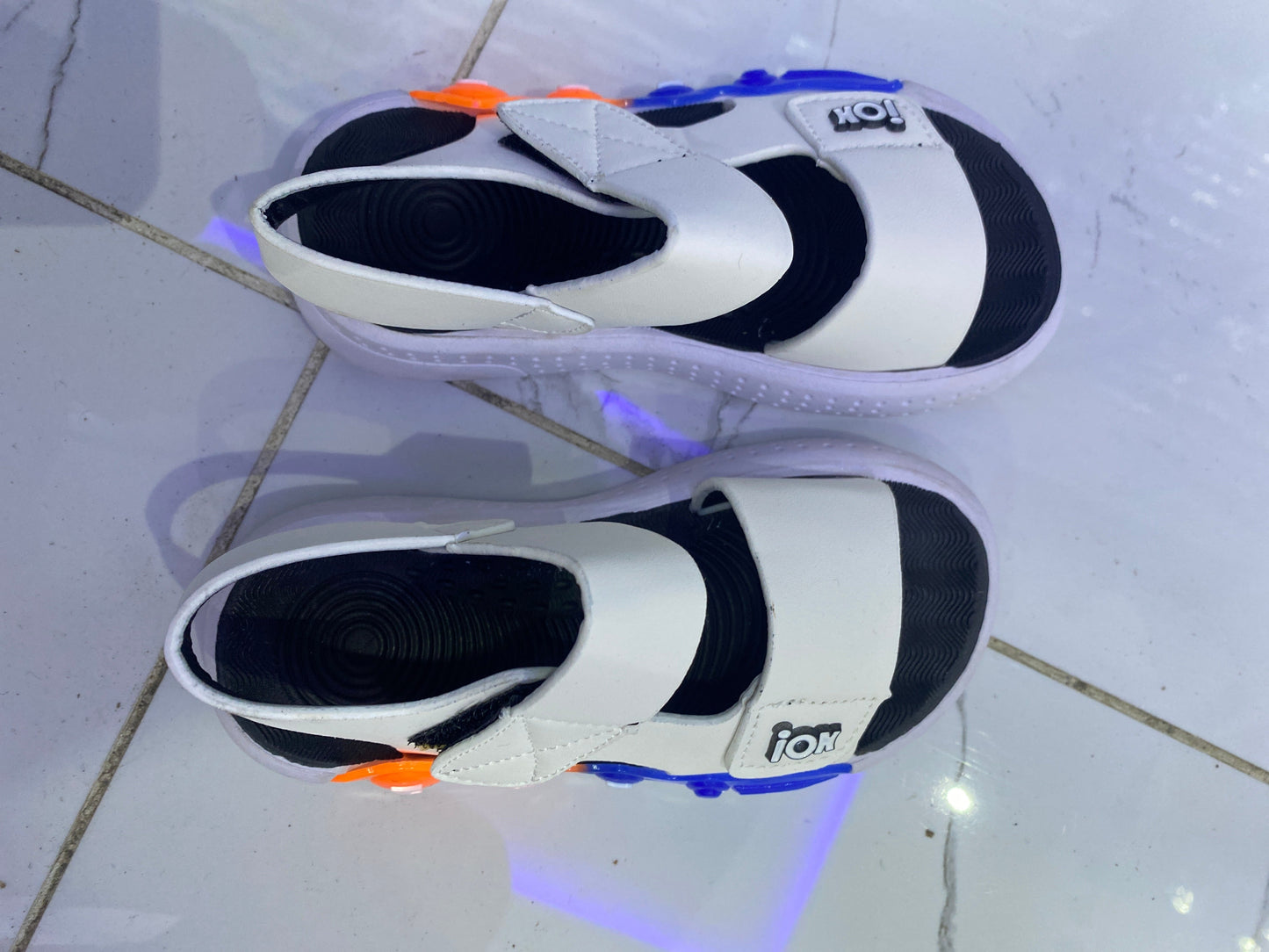 SHOE TX204A