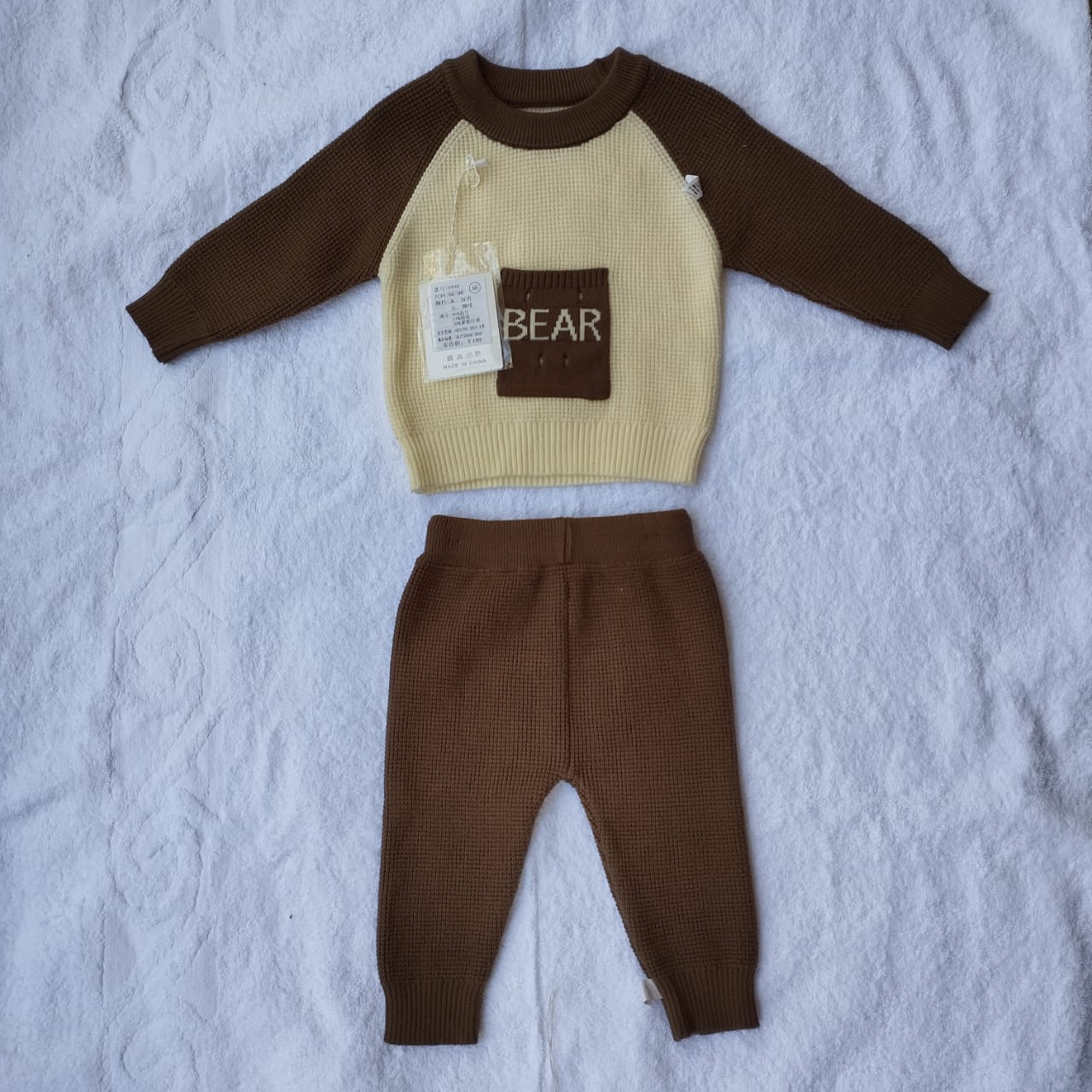 SUIT KNITTED