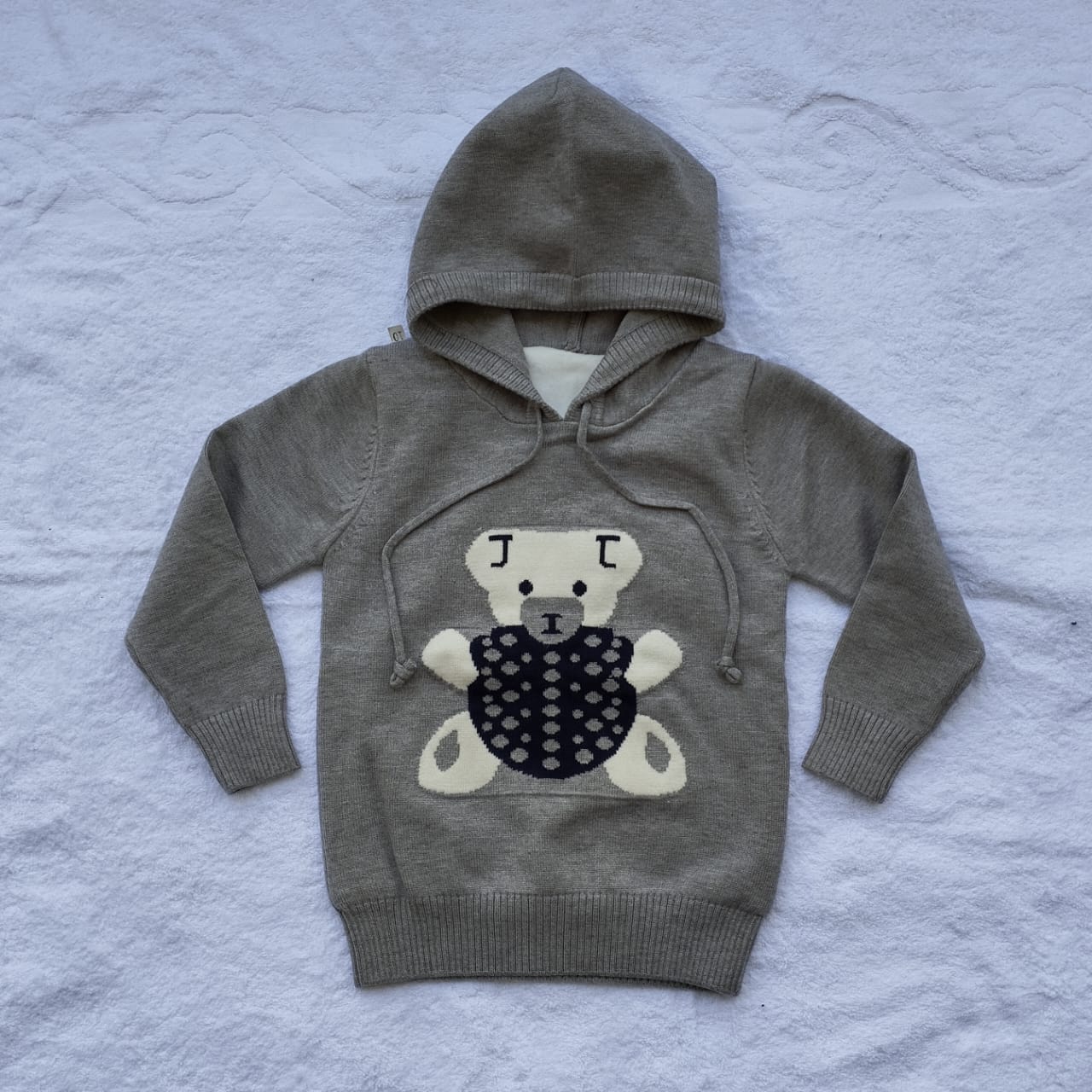 SWEATER HOODED (JJ)