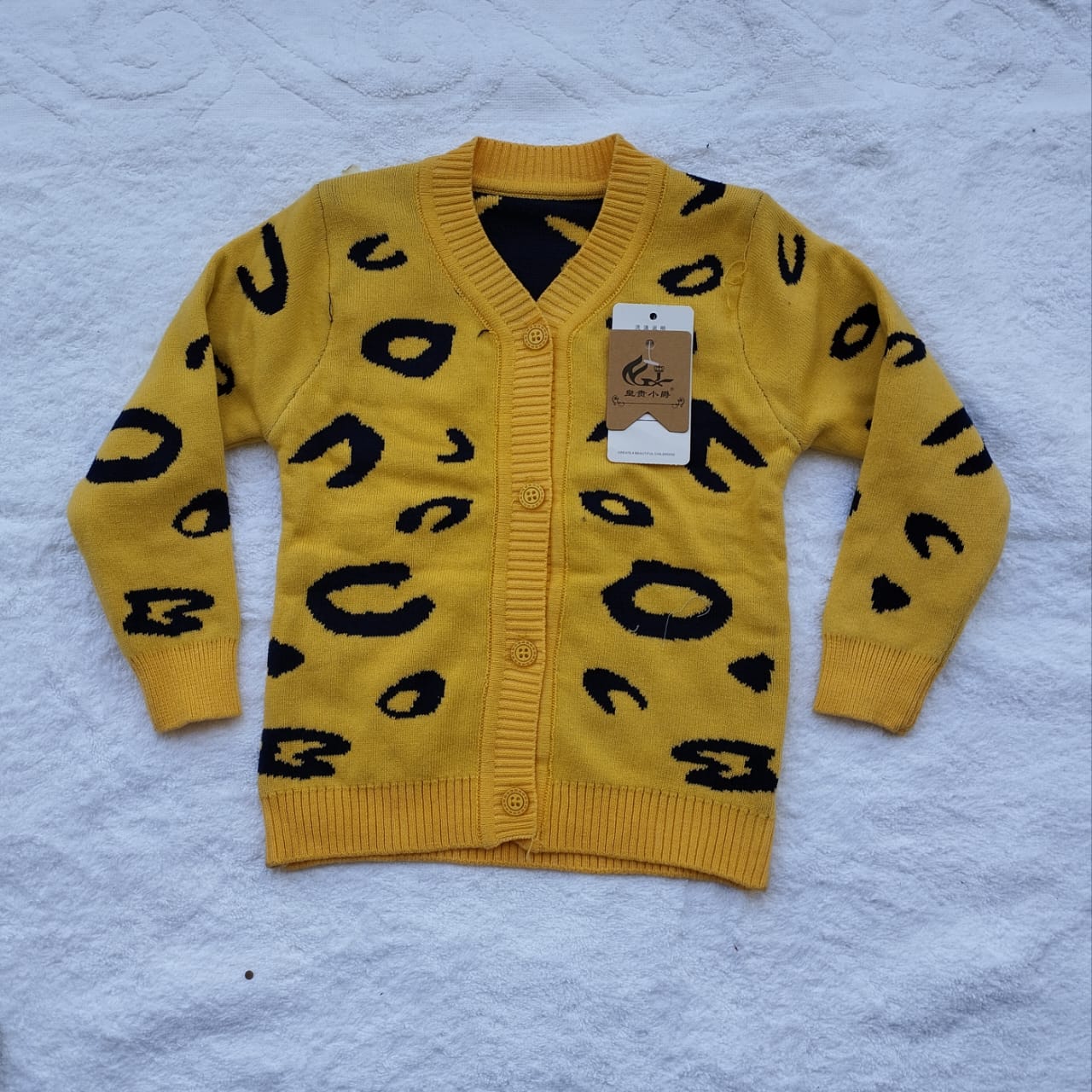 SWEATER KIDS BUTTON (PATCHED)