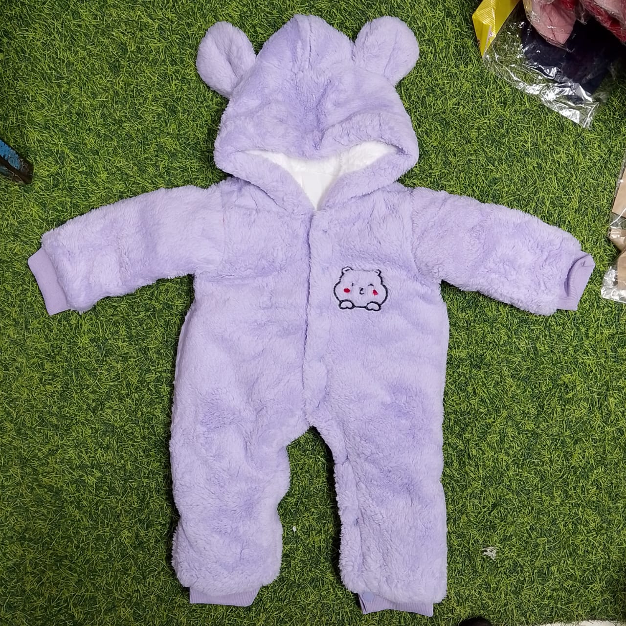 HEAVY ROMPER FLUFFY OPEN LEG (CAT)