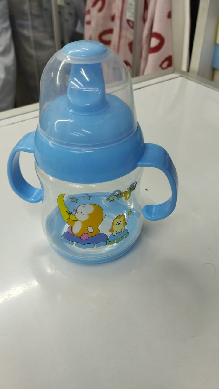 FEEDING BOTTLE ANGLE